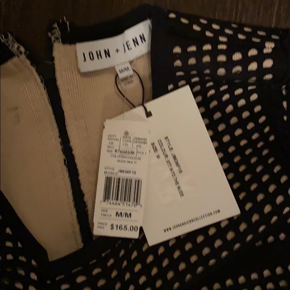 Mesh dress w beige liner - Picture 3 of 5